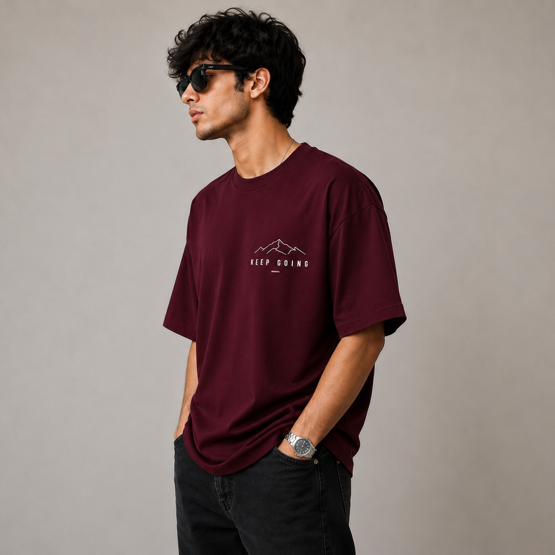 Roven: Casual Graphic Oversize Men's Tee-RW-MEH